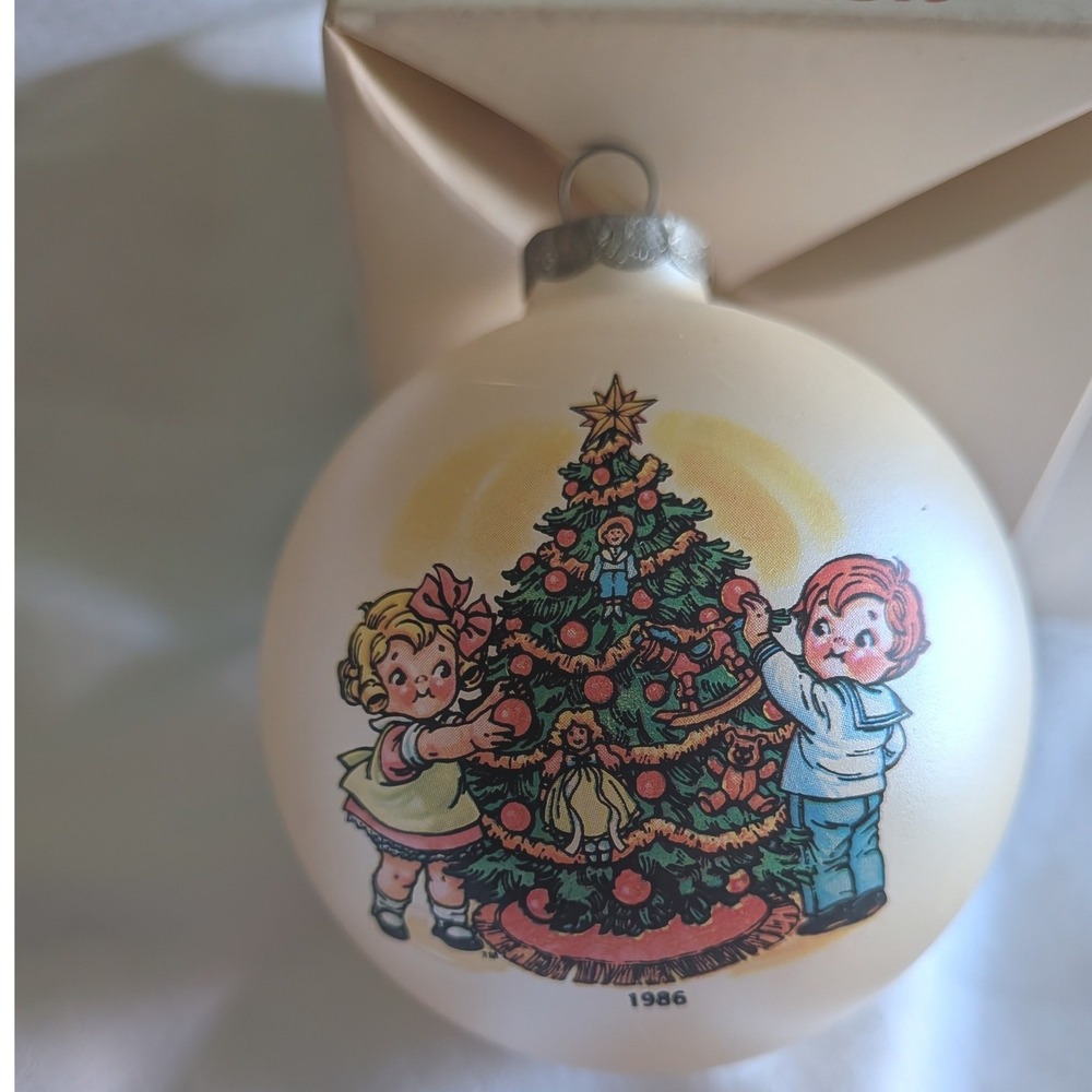 Vintage 1986 Campbell Kid Christmas Ornament 7th Collector Edition Tree Trimming